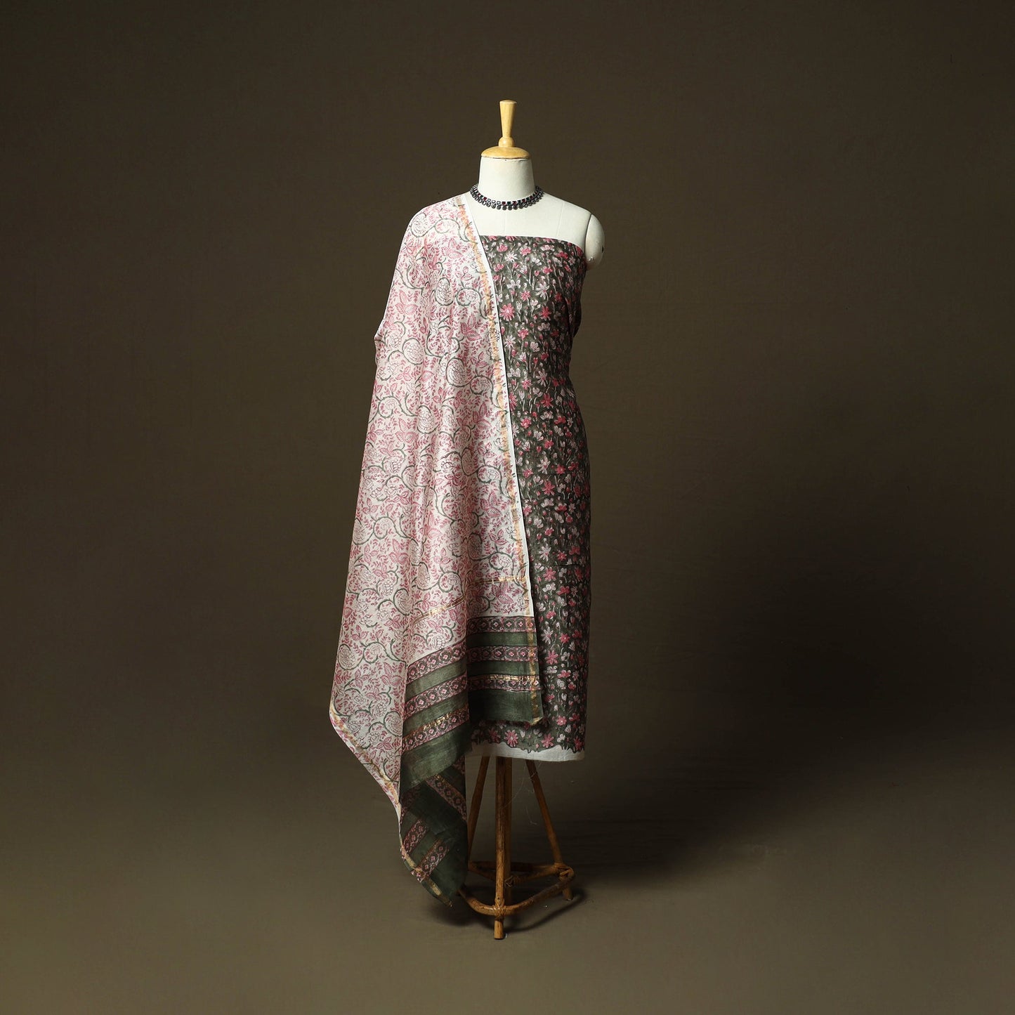Chanderi silk hand block sanganeri print 3pc unstitched