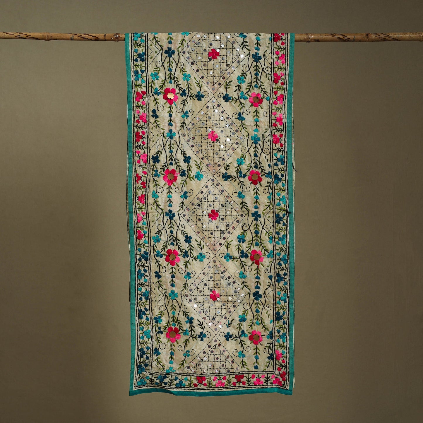 Green - chanderi silk hand embroidered stole 07