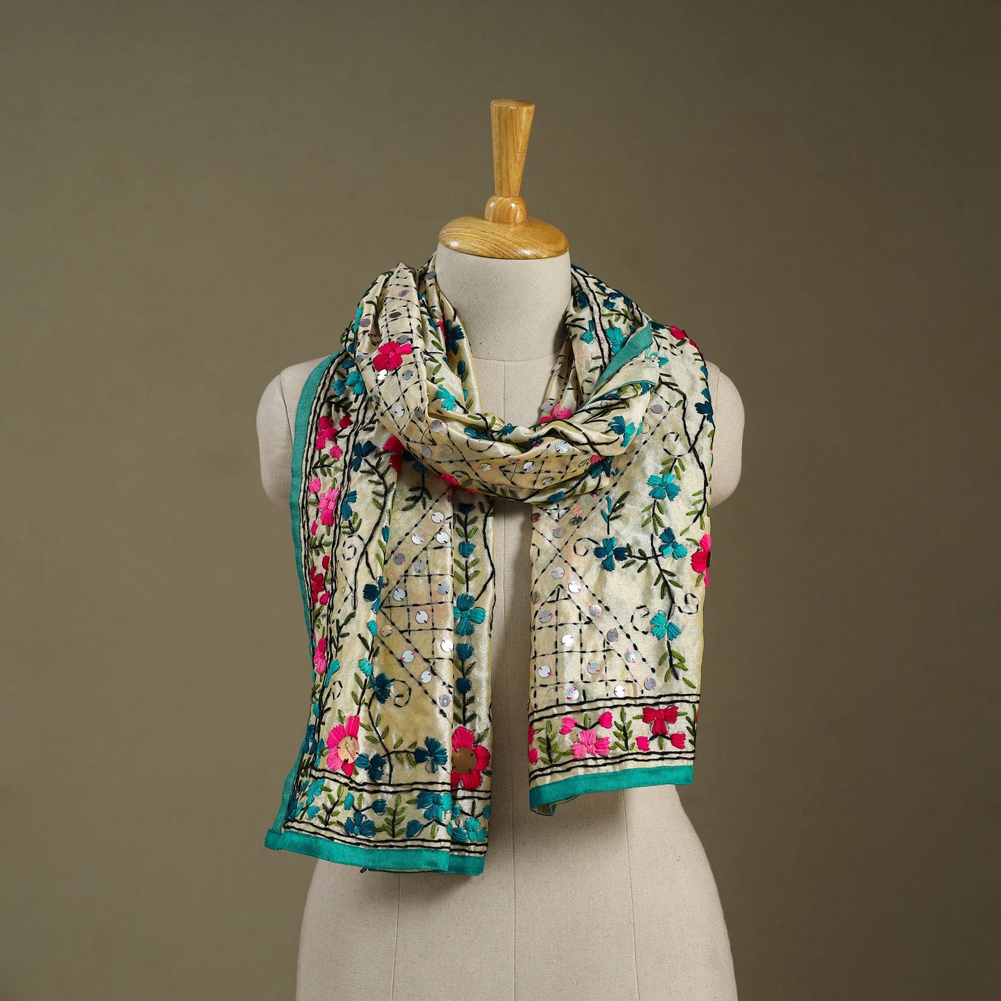 Green - chanderi silk hand embroidered stole 07