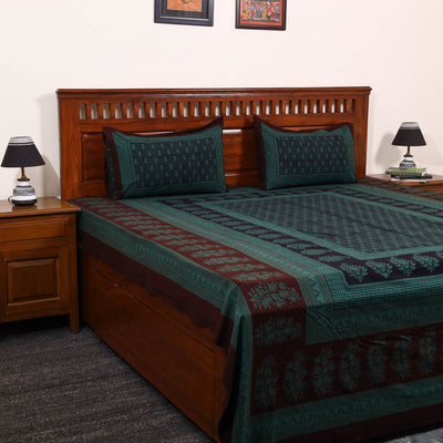 Green - cotton bagh double bedsheet with pillow covers 08