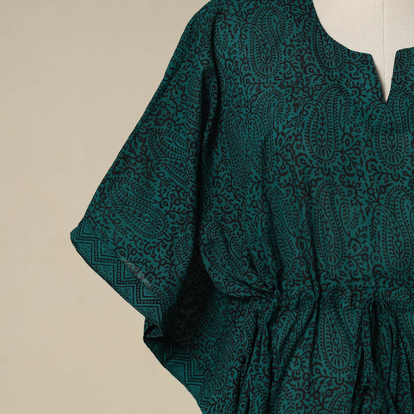 Green - cotton bagh kaftan with tie-up waist (medium) 03