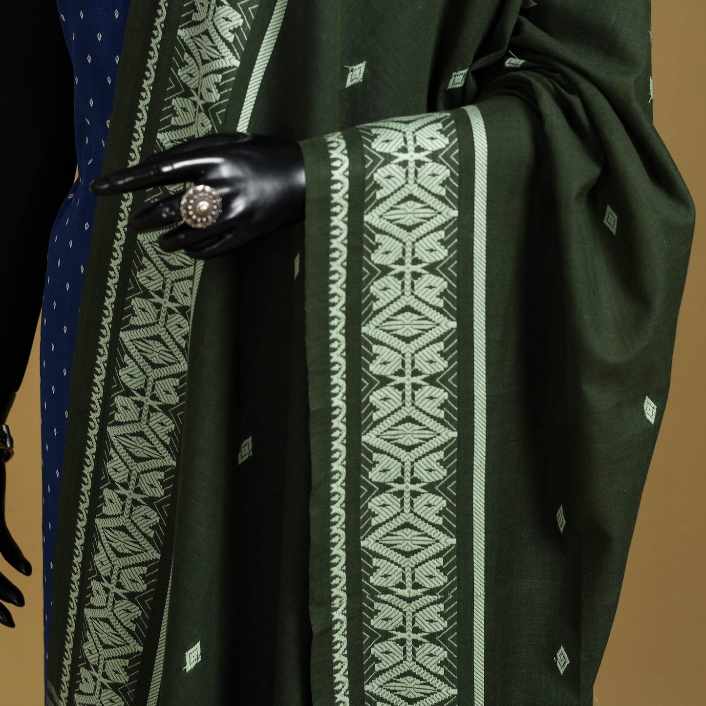 Green - cotton buti jacquard dupatta with thread border 03