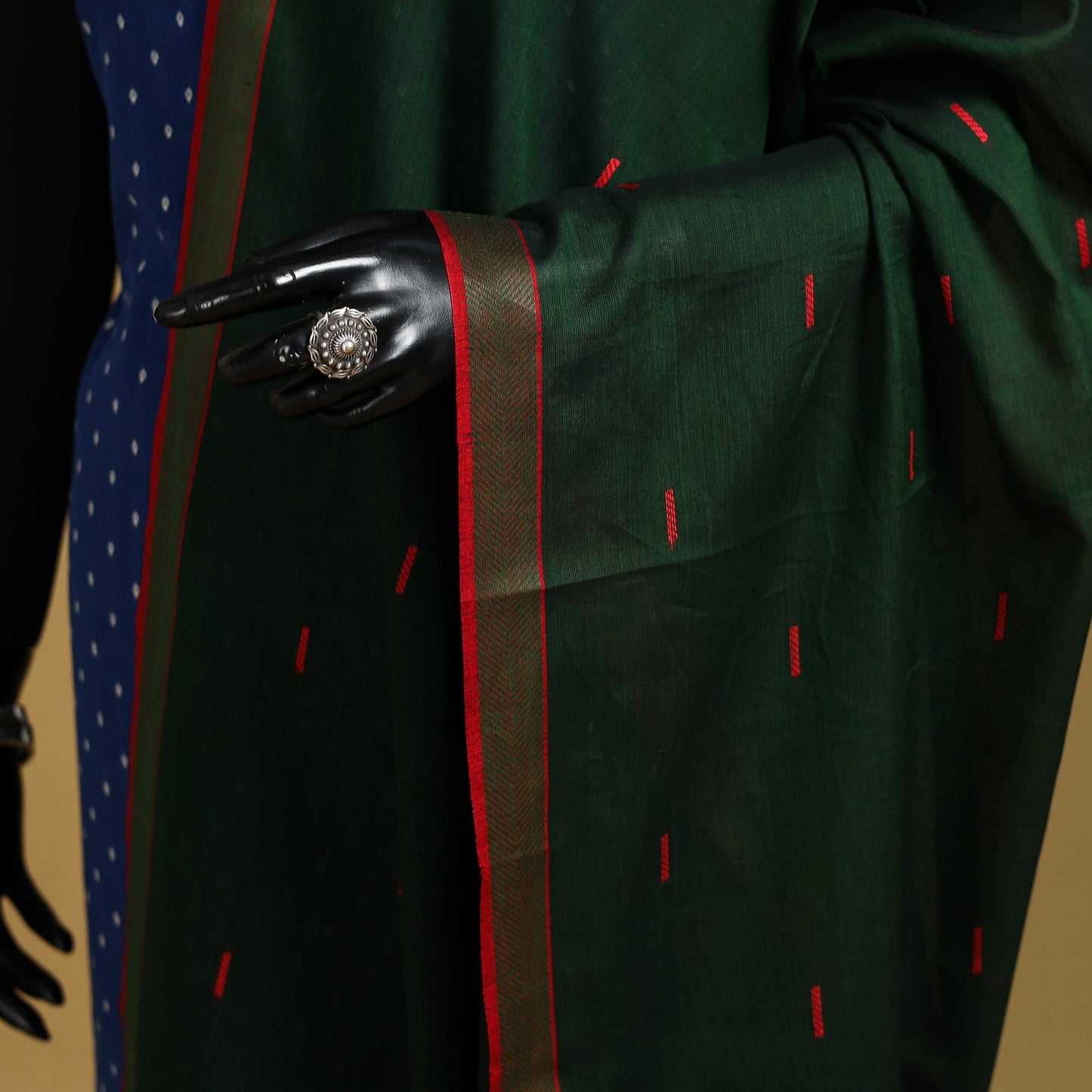 Green - cotton buti jacquard dupatta with thread border 08