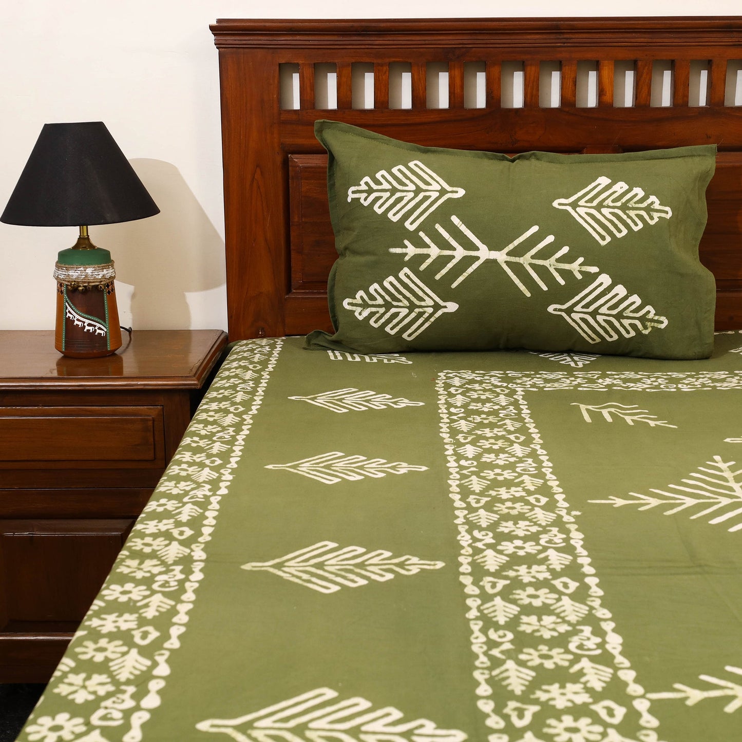 Buy Green Cotton Double Hand Batik Print Bed Sheet Set