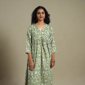 Green - cotton flared sanganeri kurta 12 - s - handcrafted