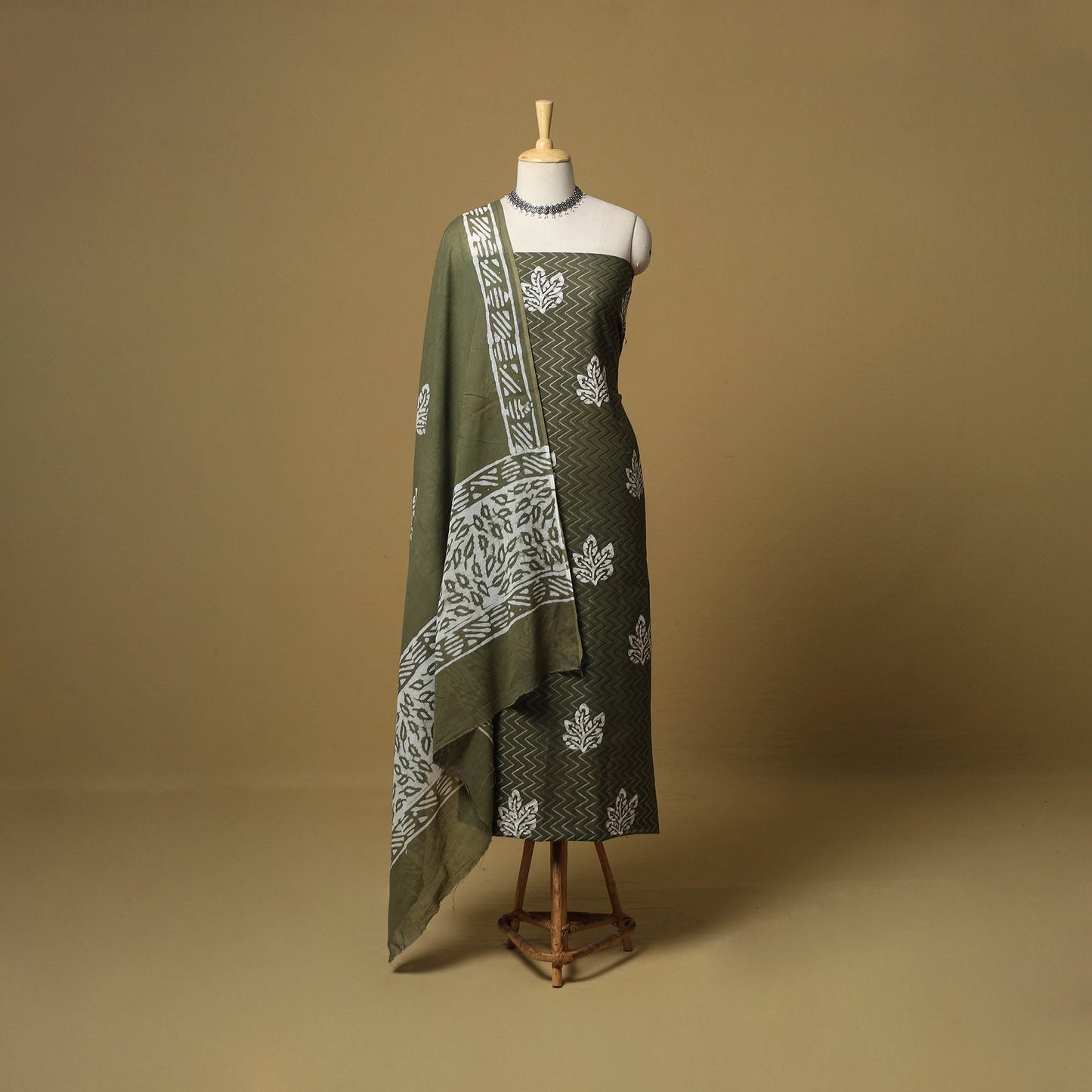 Cotton hand batik 3pc unstitched dress material 05