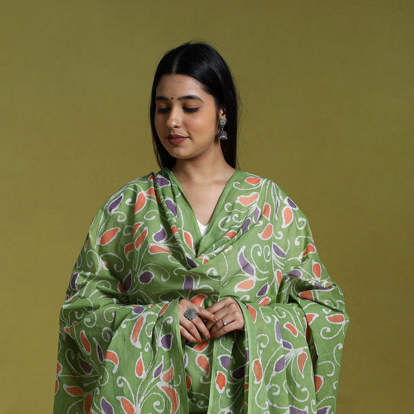  Green Cotton Hand Batik Print Dupatta