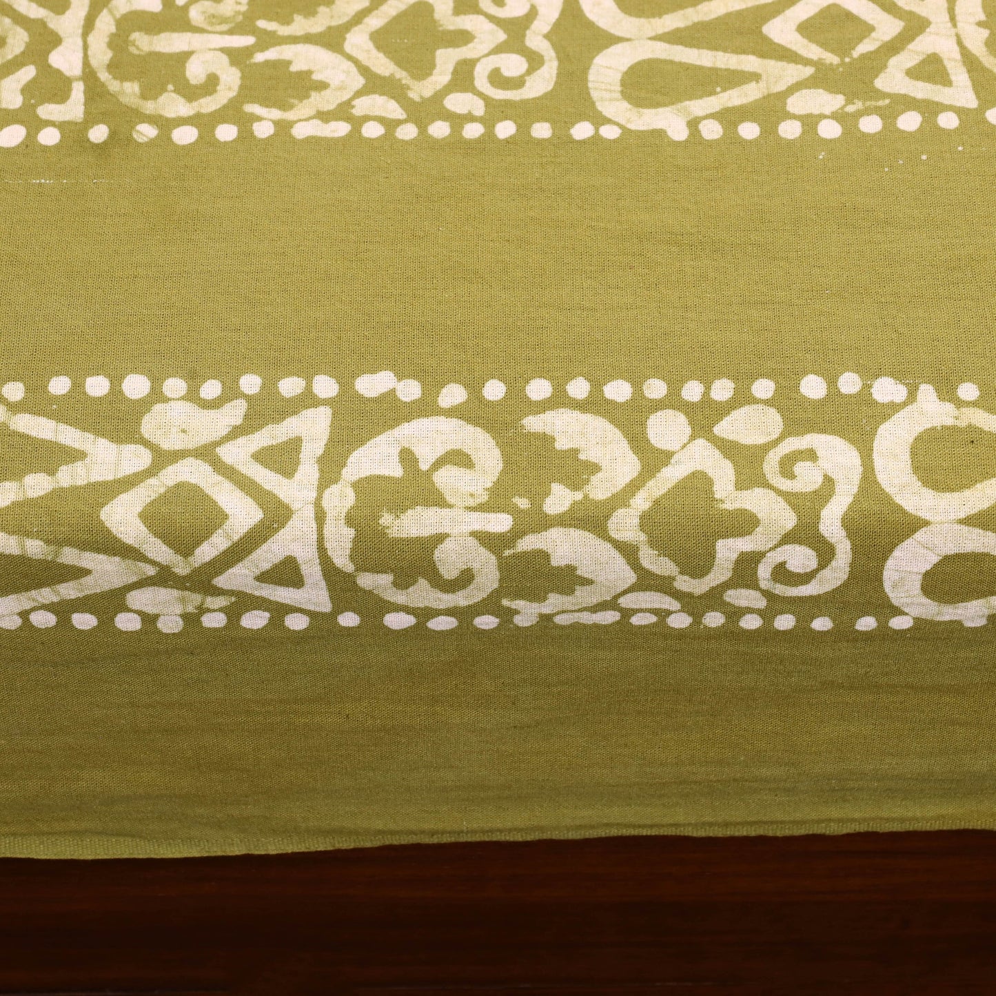 Buy Hand Batik Print Bed Sheet Online at iTokri.com