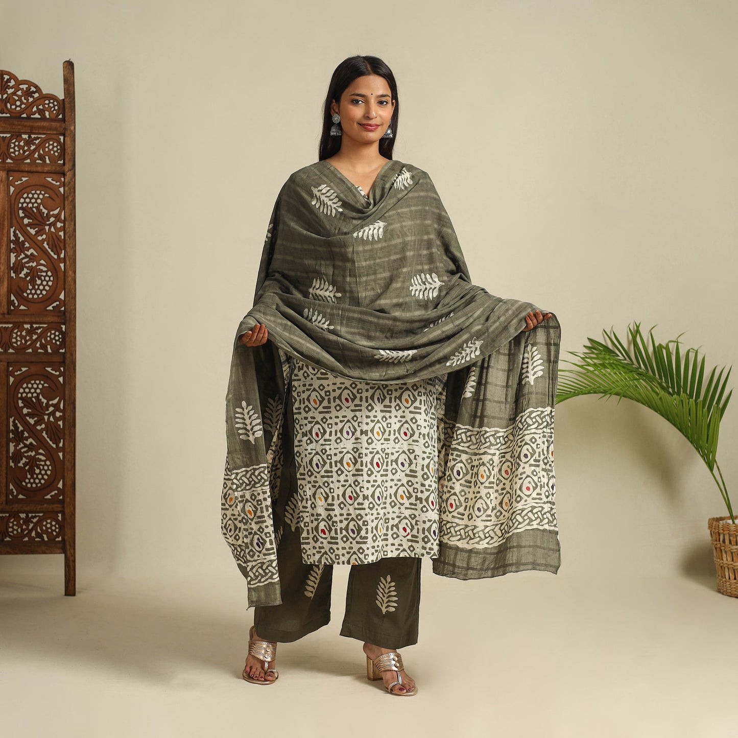 Buy Green Cotton Hand Batik Print Suit Set