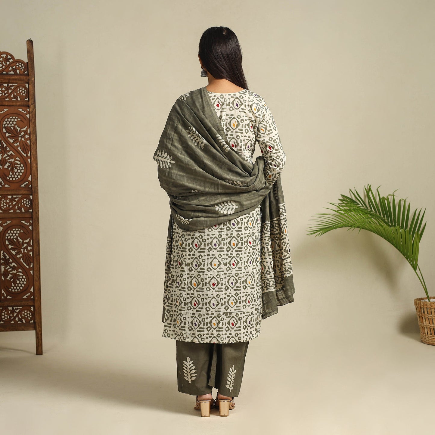 Buy Green Cotton Hand Batik Print Suit Set