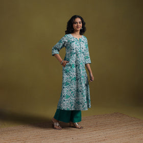 Cotton hand batik a-line kurta for women 22 - handcrafted