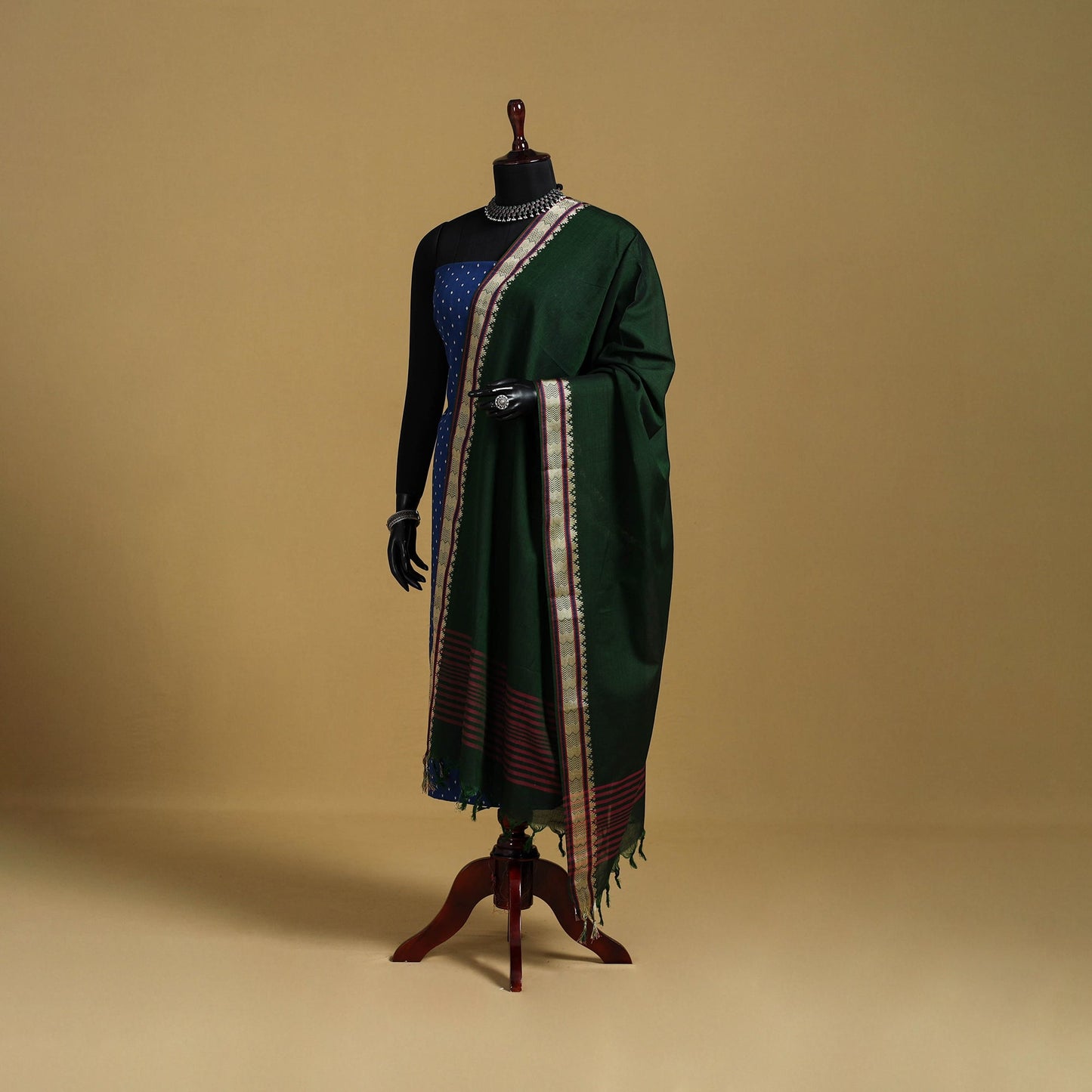 Green - cotton jacquard dupatta with thread border 27