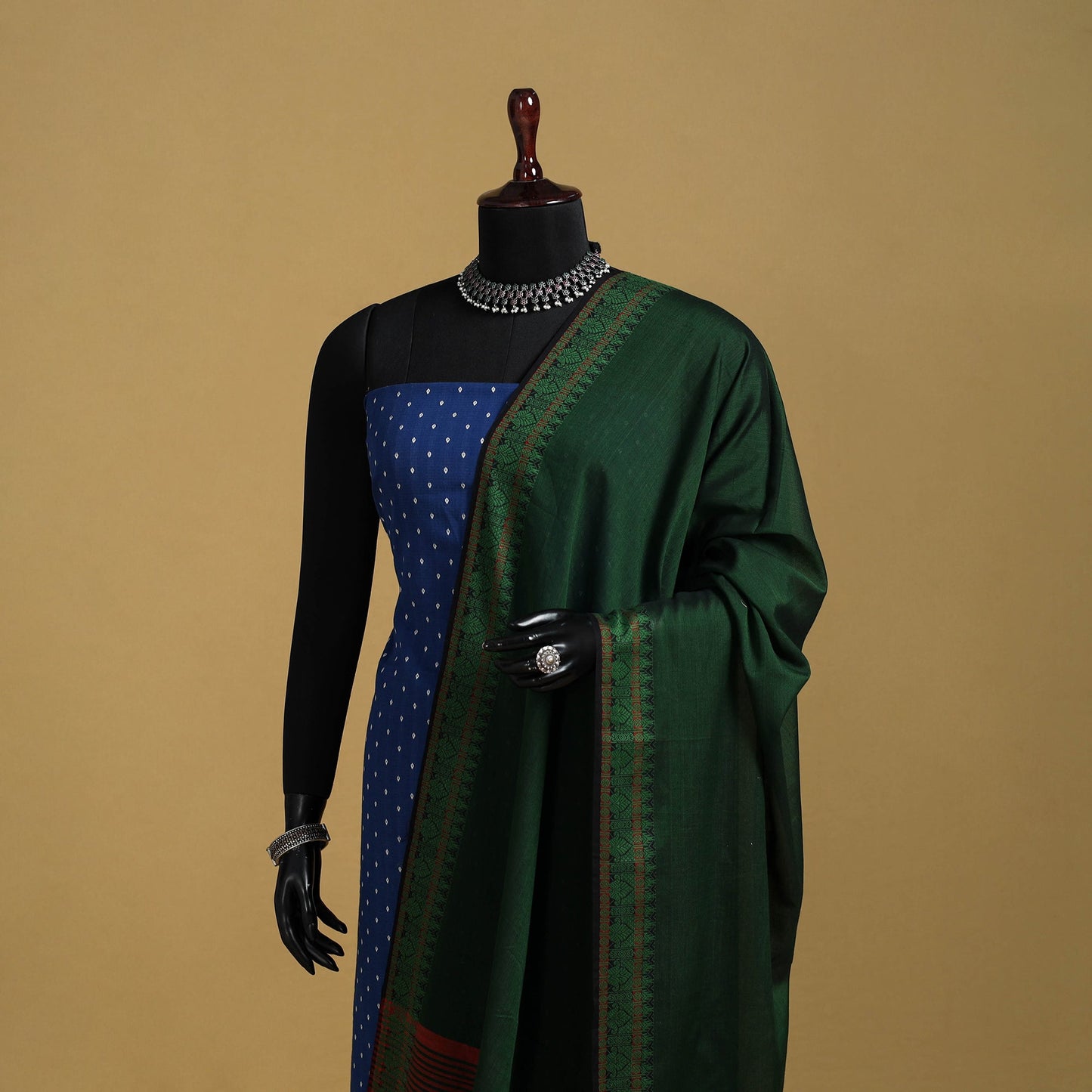 Green - cotton jacquard dupatta with thread border 33