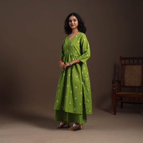 Green - cotton jacquard kurta set (set of 2) 11