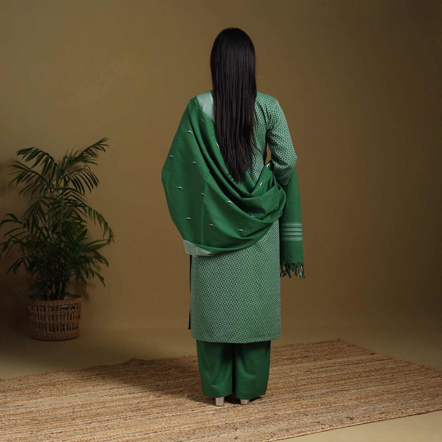 Green - cotton jacquard kurta set (set of 3) 01