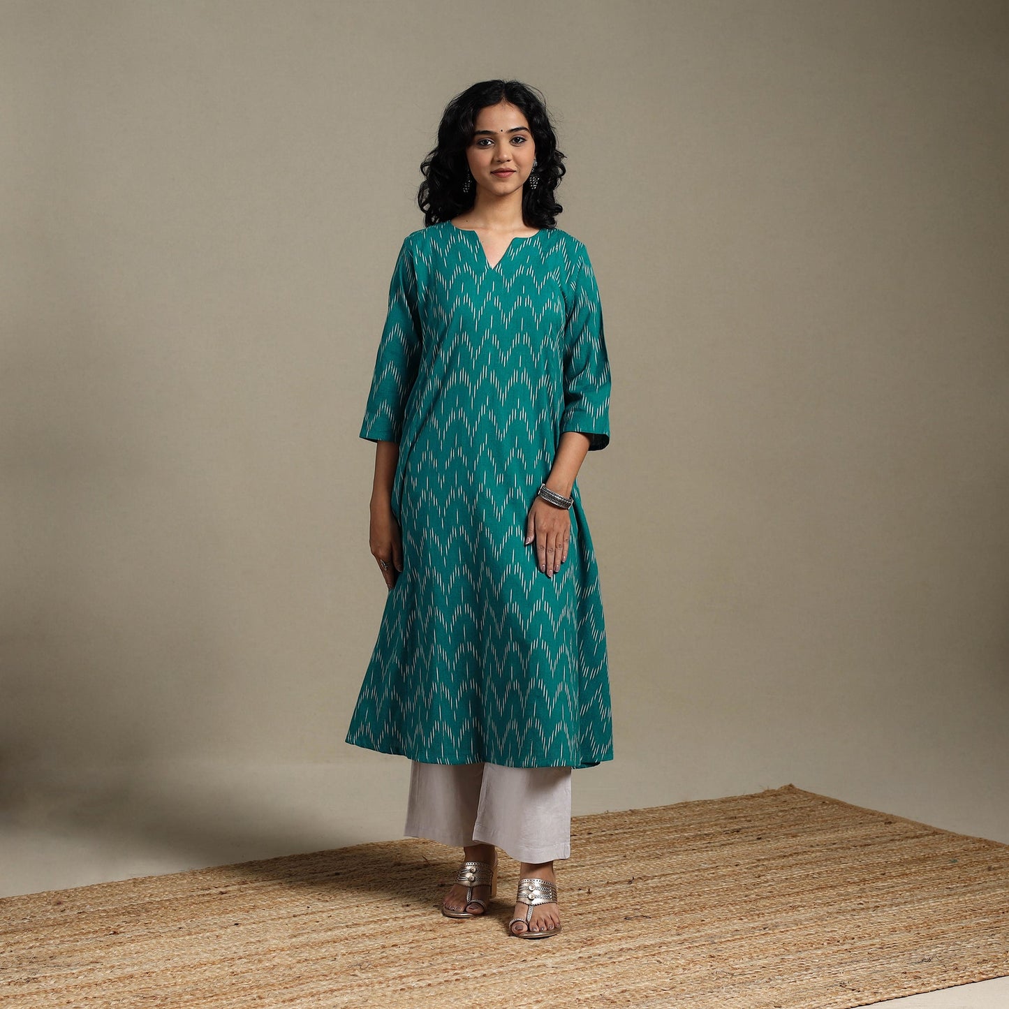 Green - cotton a-line pochampally ikat kurta 05