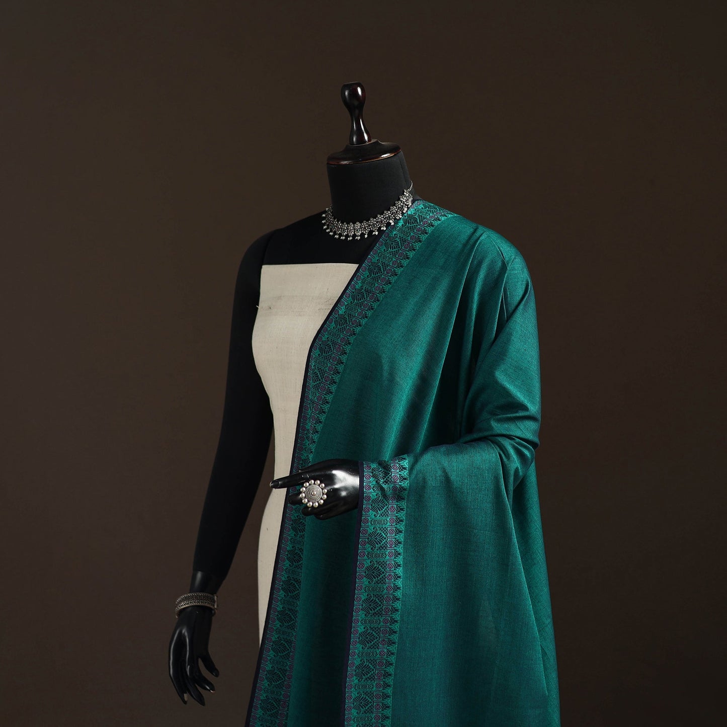 Cotton plain dupatta with thread border 05 - handcrafted