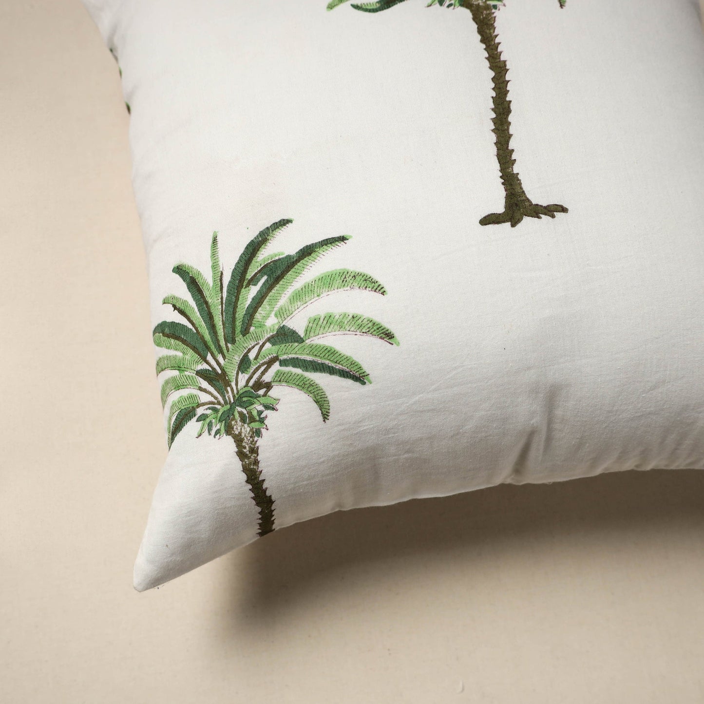 Cotton sanganeri cushion cover (16 x 16 in) 63 - handcrafted