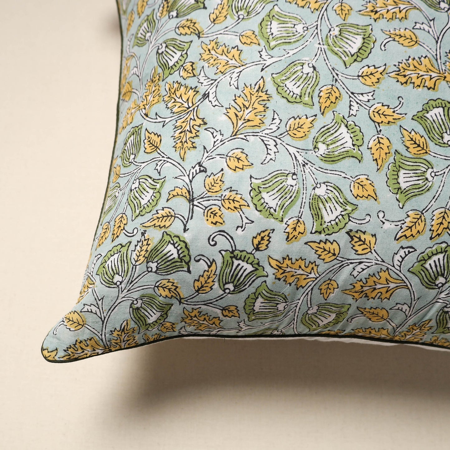 Cotton sanganeri cushion cover 37 - handcrafted