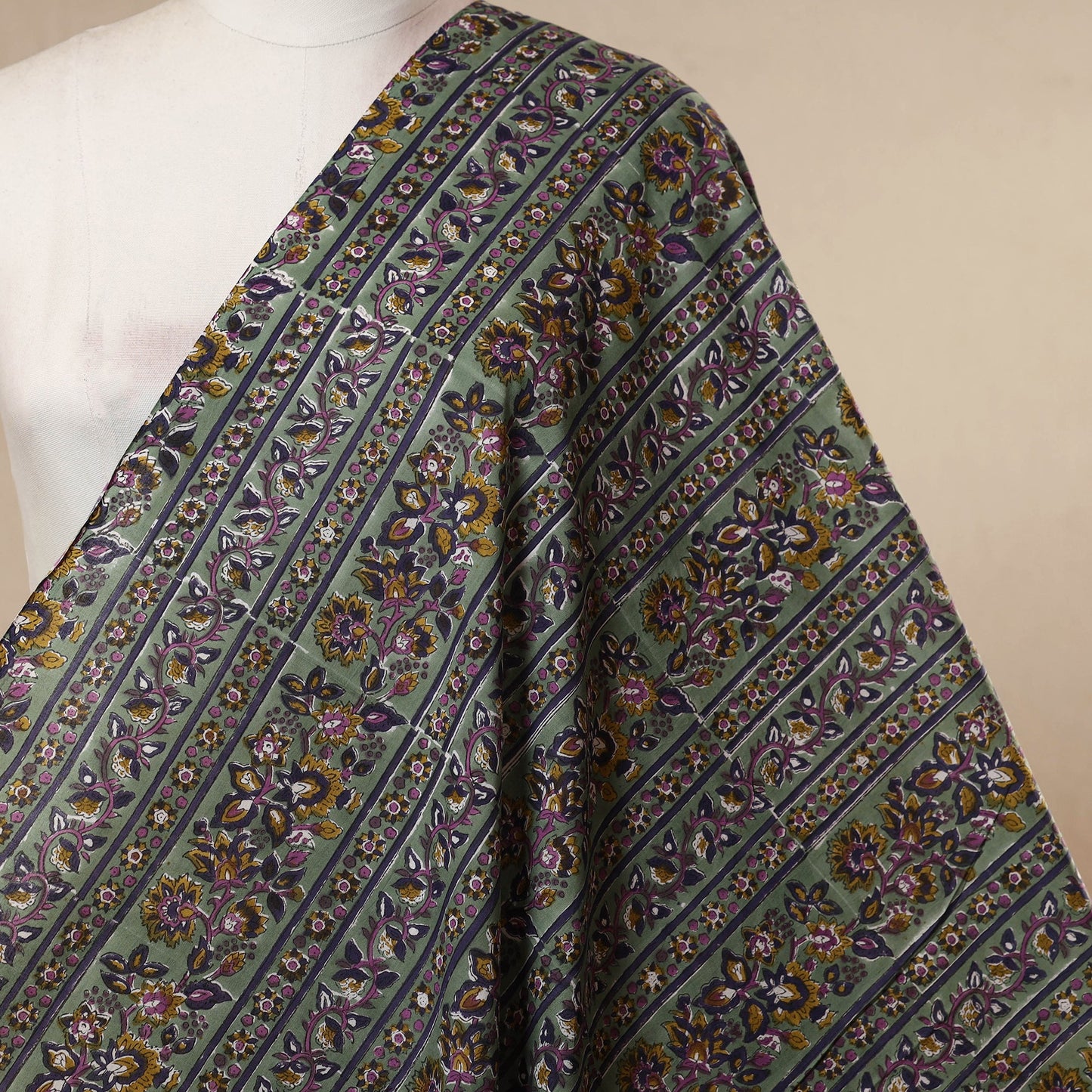 Green - cotton sanganeri fabric 30 - handcrafted