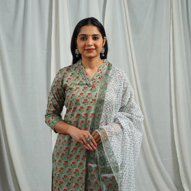 Buy Green Block Print Cotton Sanganeri Kurta Set
