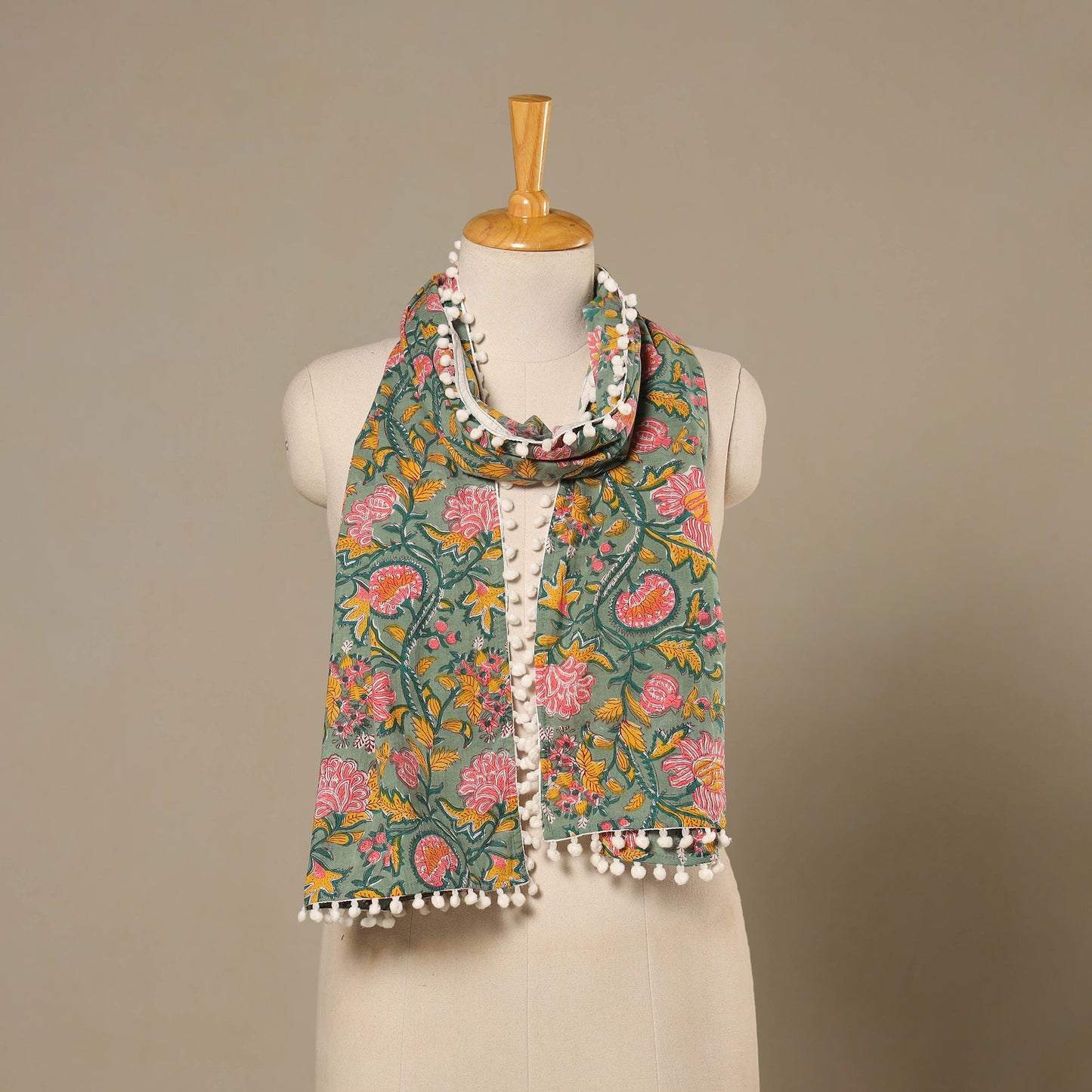 Green - cotton sanganeri stole with pom 03 - handcrafted