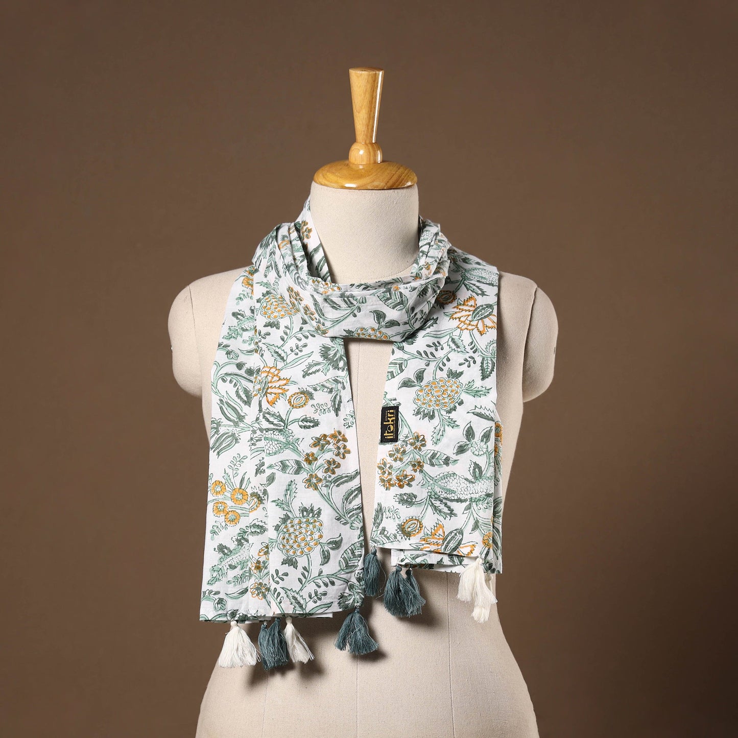 Green - cotton sanganeri stole with tassels 34 - handcrafted