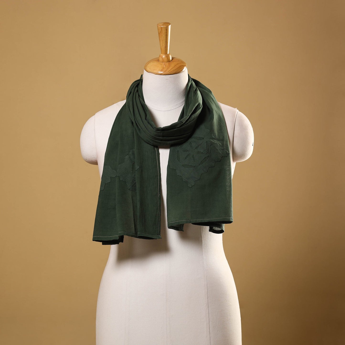 Cut Work Mul Cotton Green Barmer Applique Stole