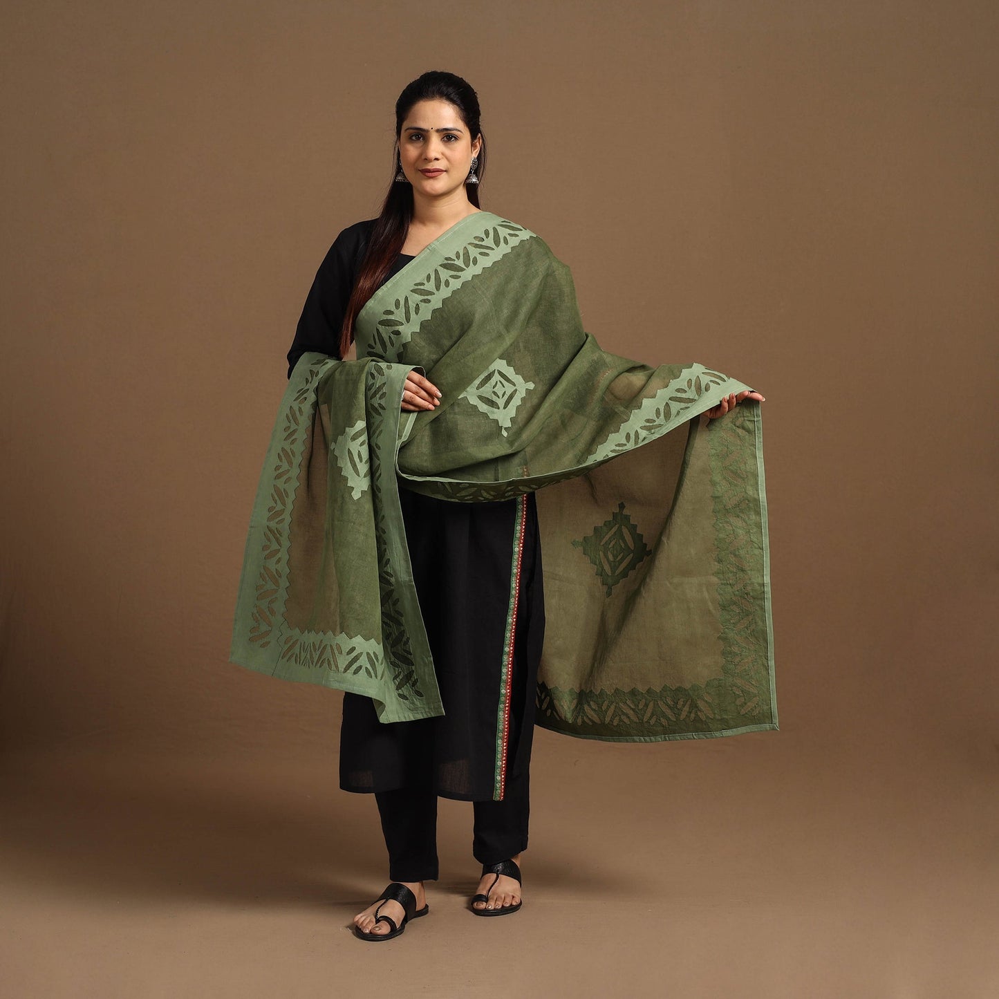 Buy Cutwork Cotton Green Barmer Applique Dupatta