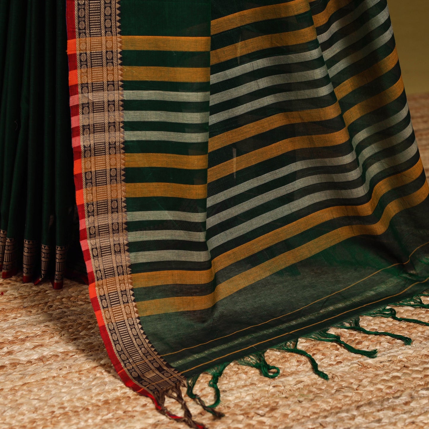 Green - dharwad cotton saree with border 07 - handcrafted