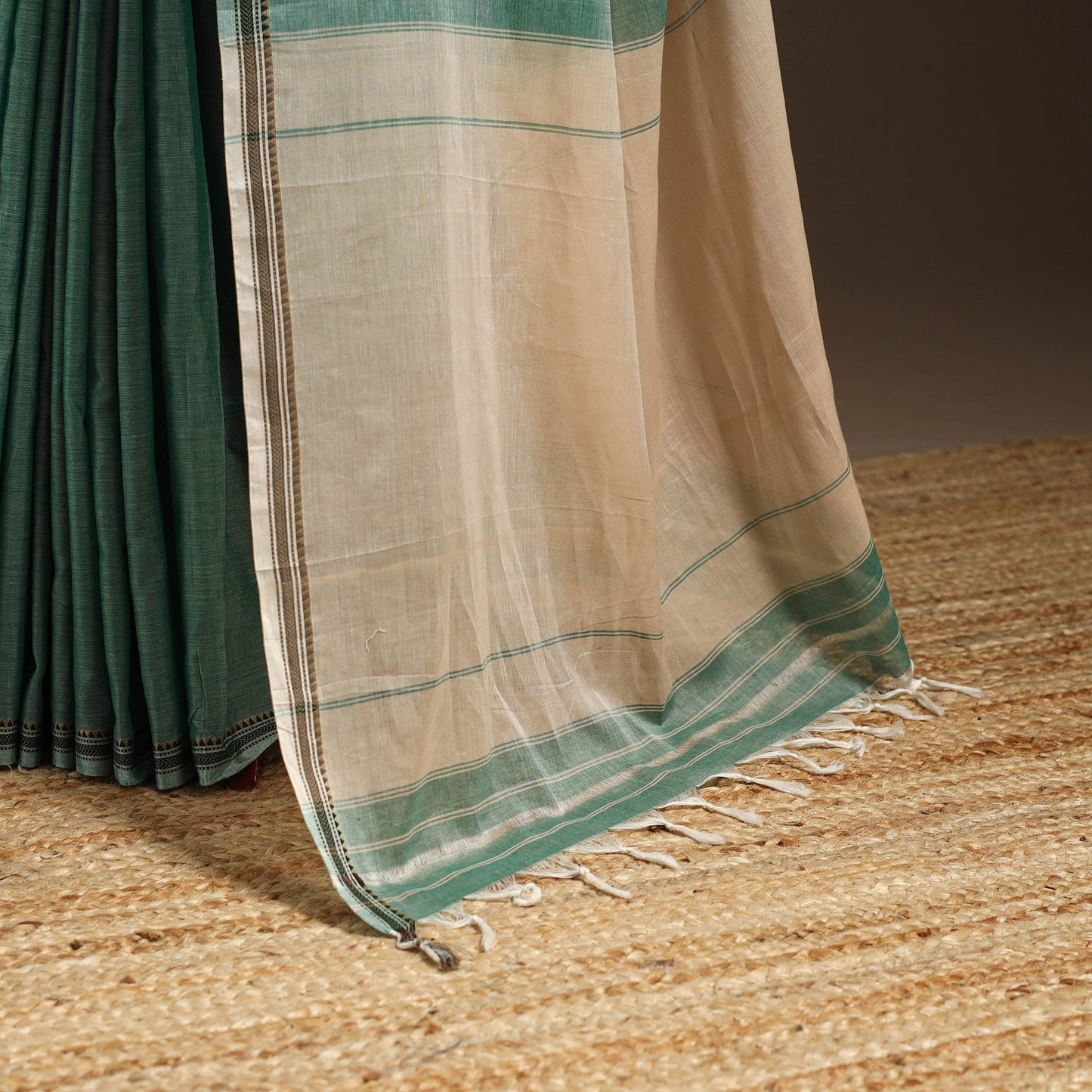 Dharwad cotton saree with border 12 - handcrafted