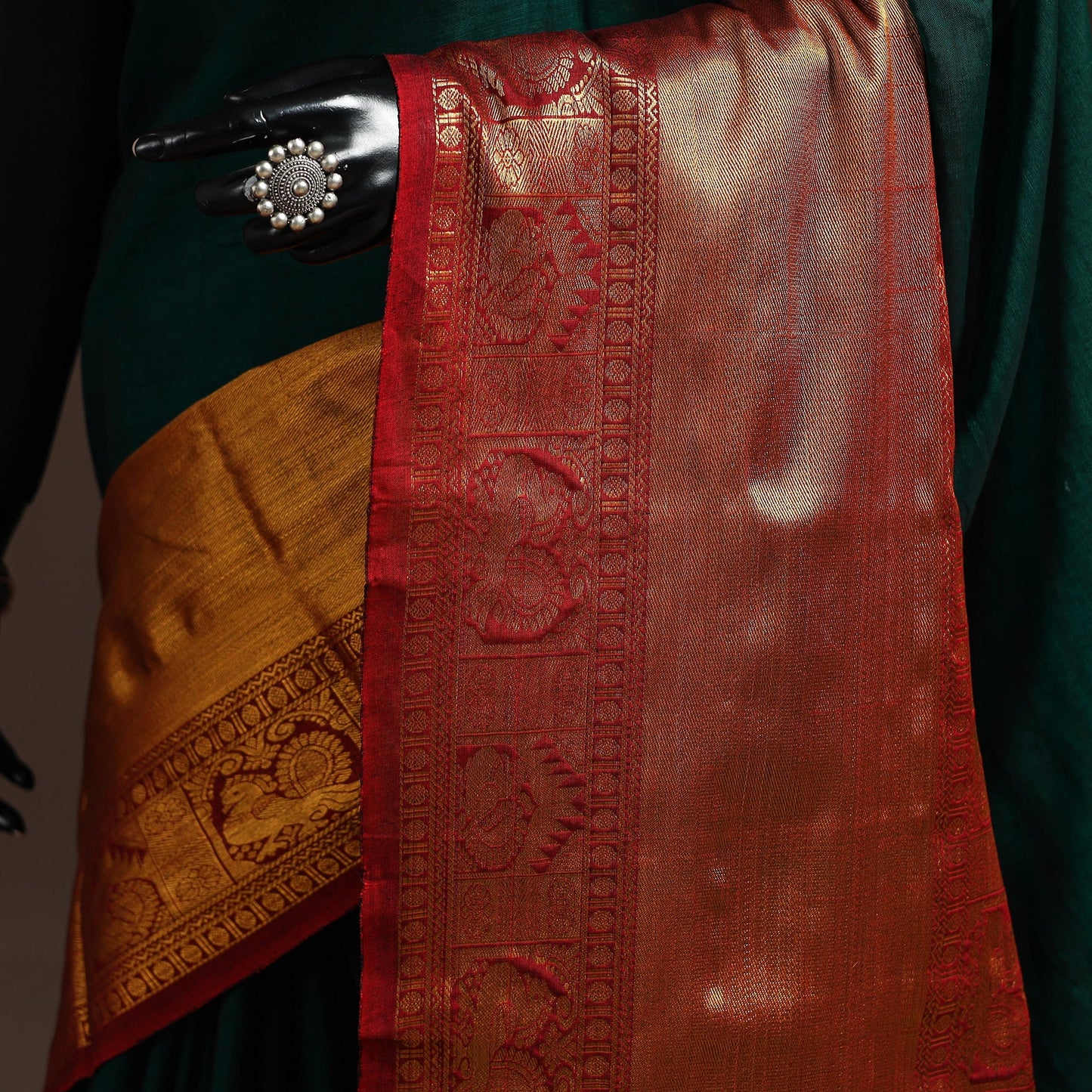 Dharwad cotton saree with border 48 - handcrafted