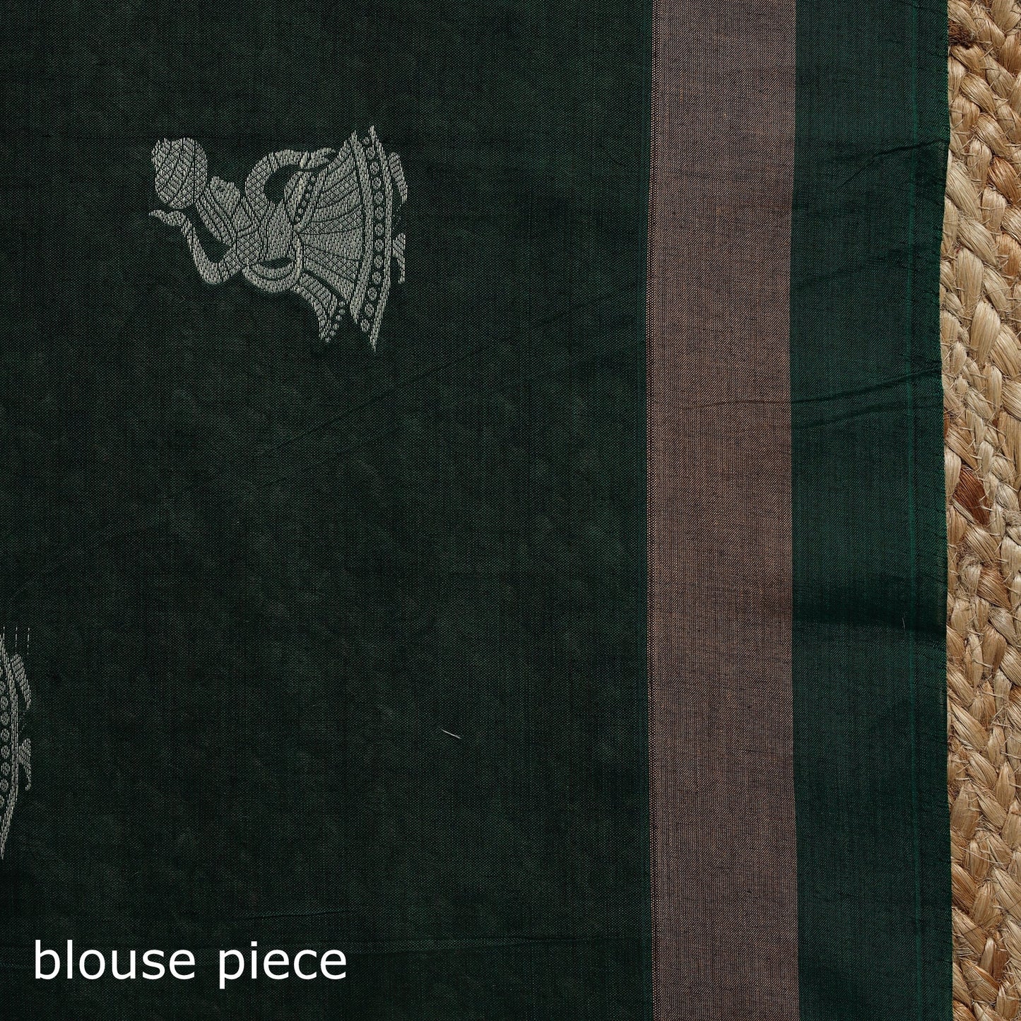 Dharwad cotton saree with thread buta 10 - handcrafted