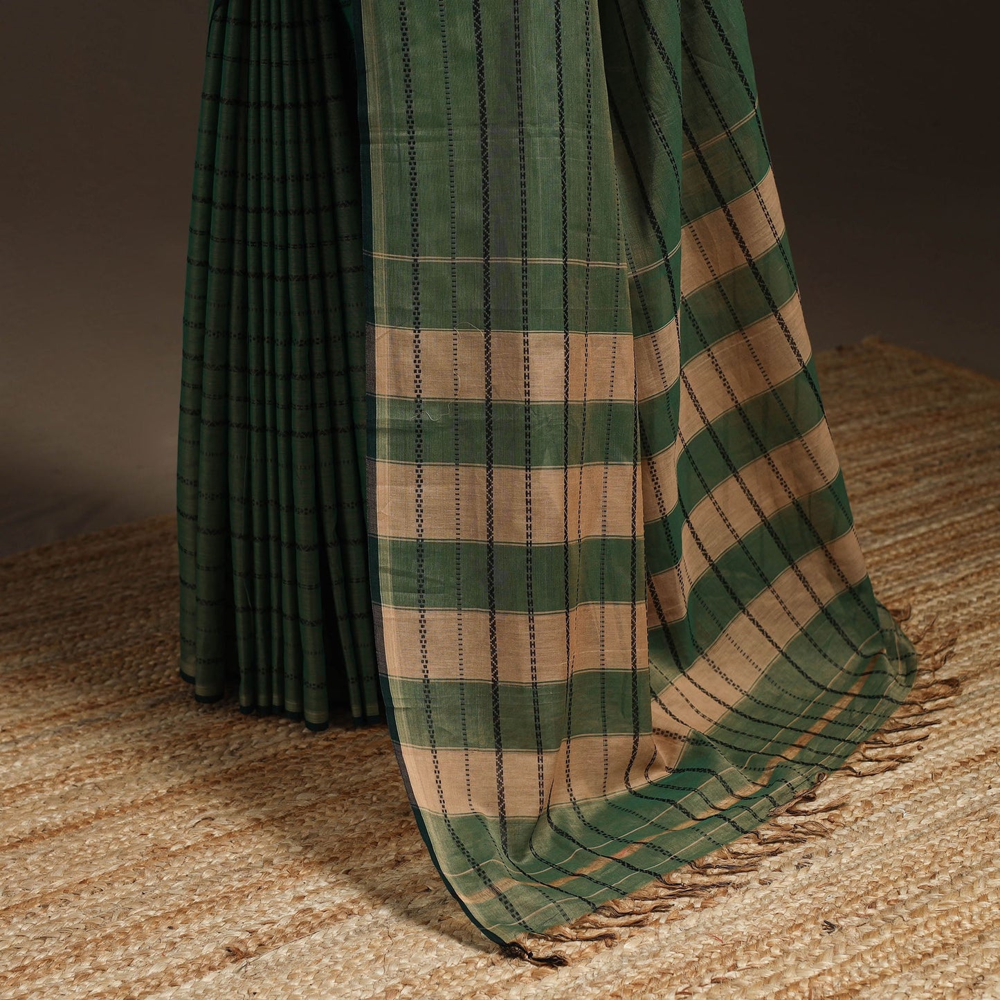 Dharwad cotton saree with thread stripes 06 - handcrafted