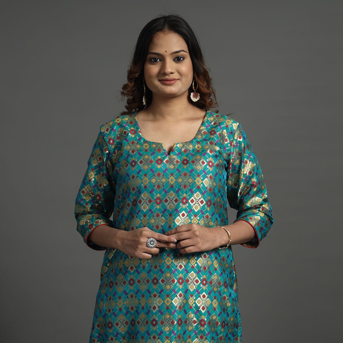 Buy Elegant Banarasi Brocade Silk Kurta with Pant Set Online at iTokri.com
