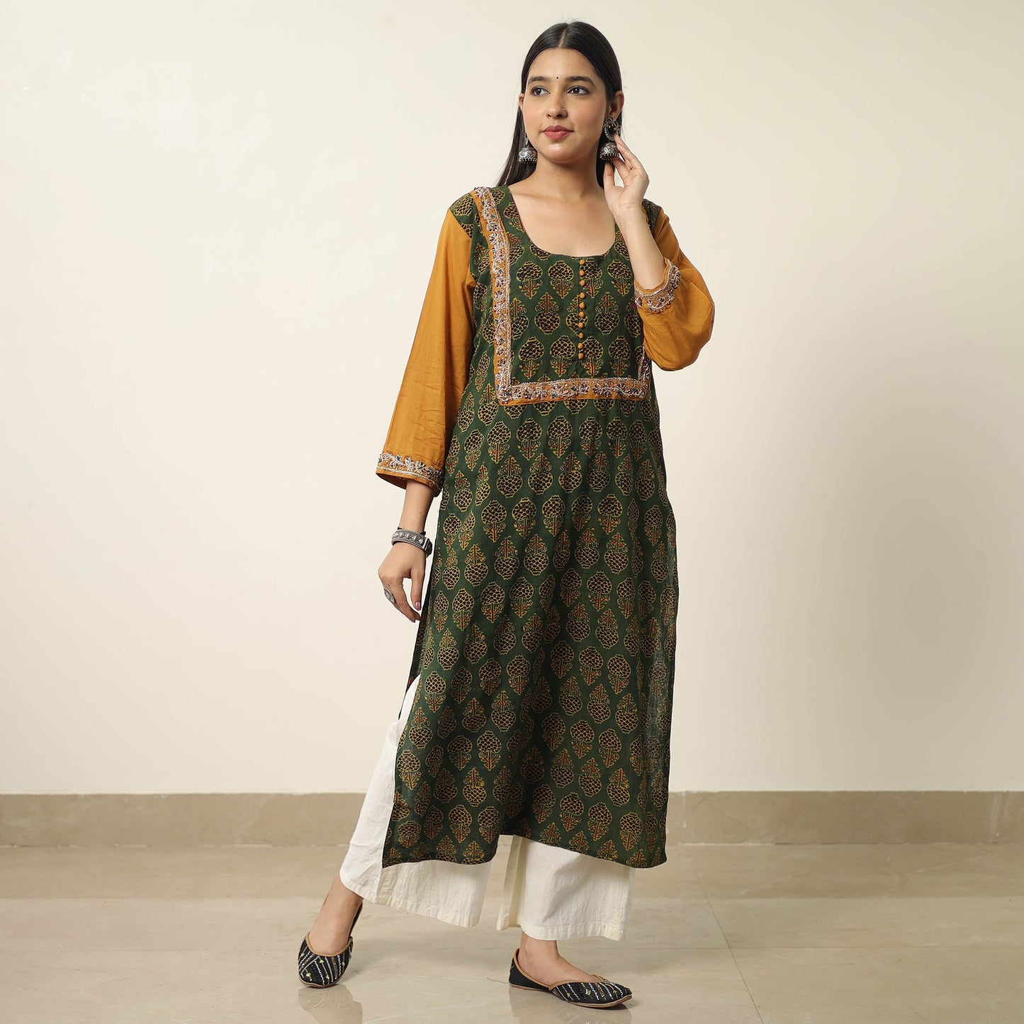 Exclusive Hand Zardozi Embroidery Mul Cotton Kurta for Women
