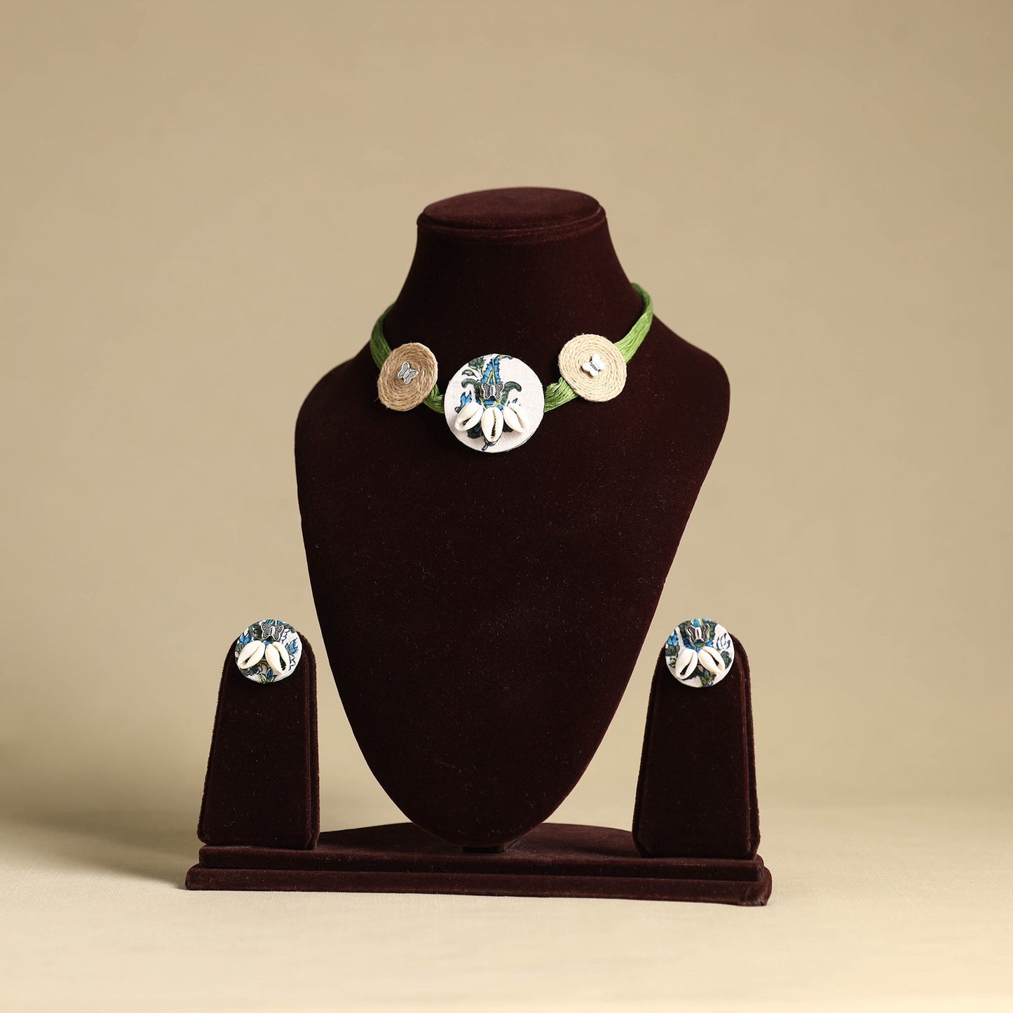 Fabart Jute Choker Necklace Set 