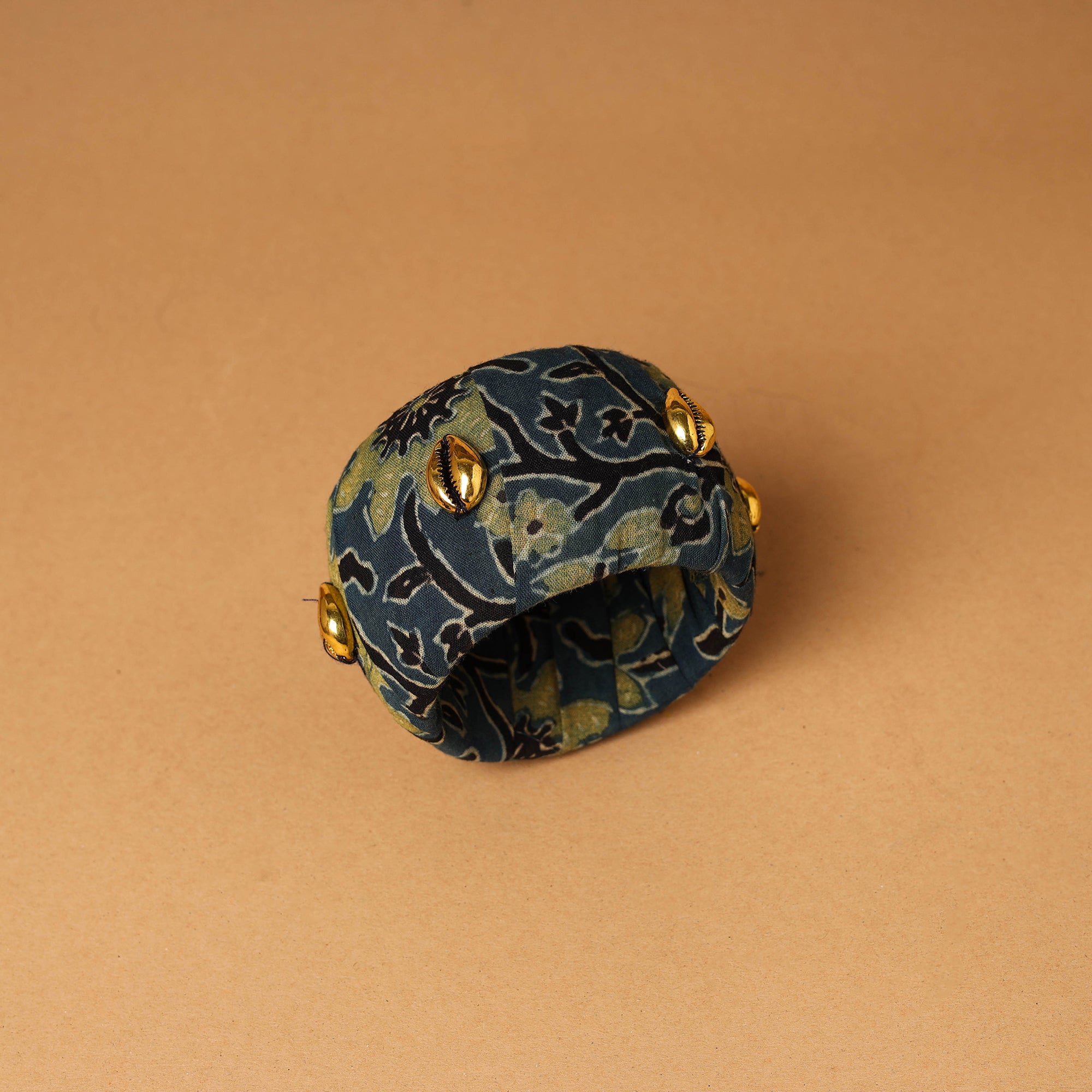 Fabart Shell Work Handmade Bangle 14