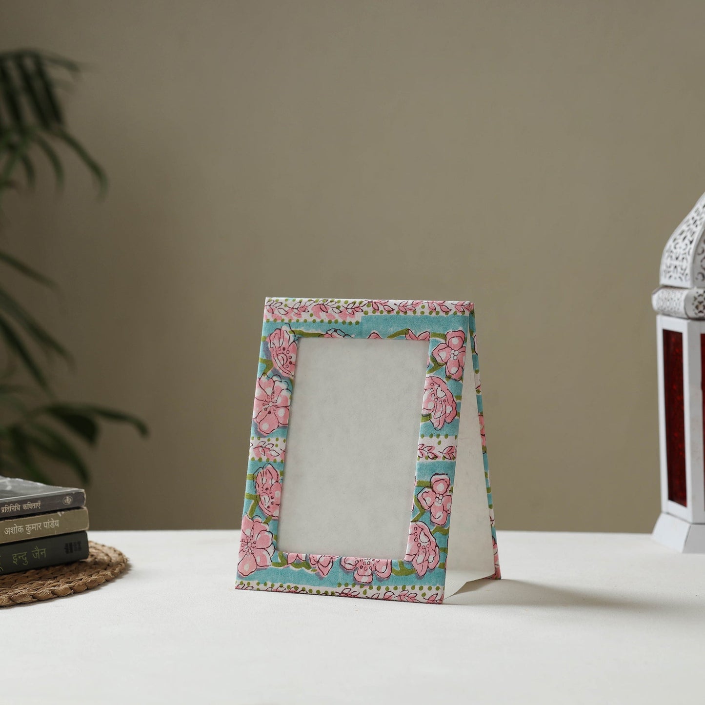 Green - fabric embellished handmade photo frame (8 x 6 in)