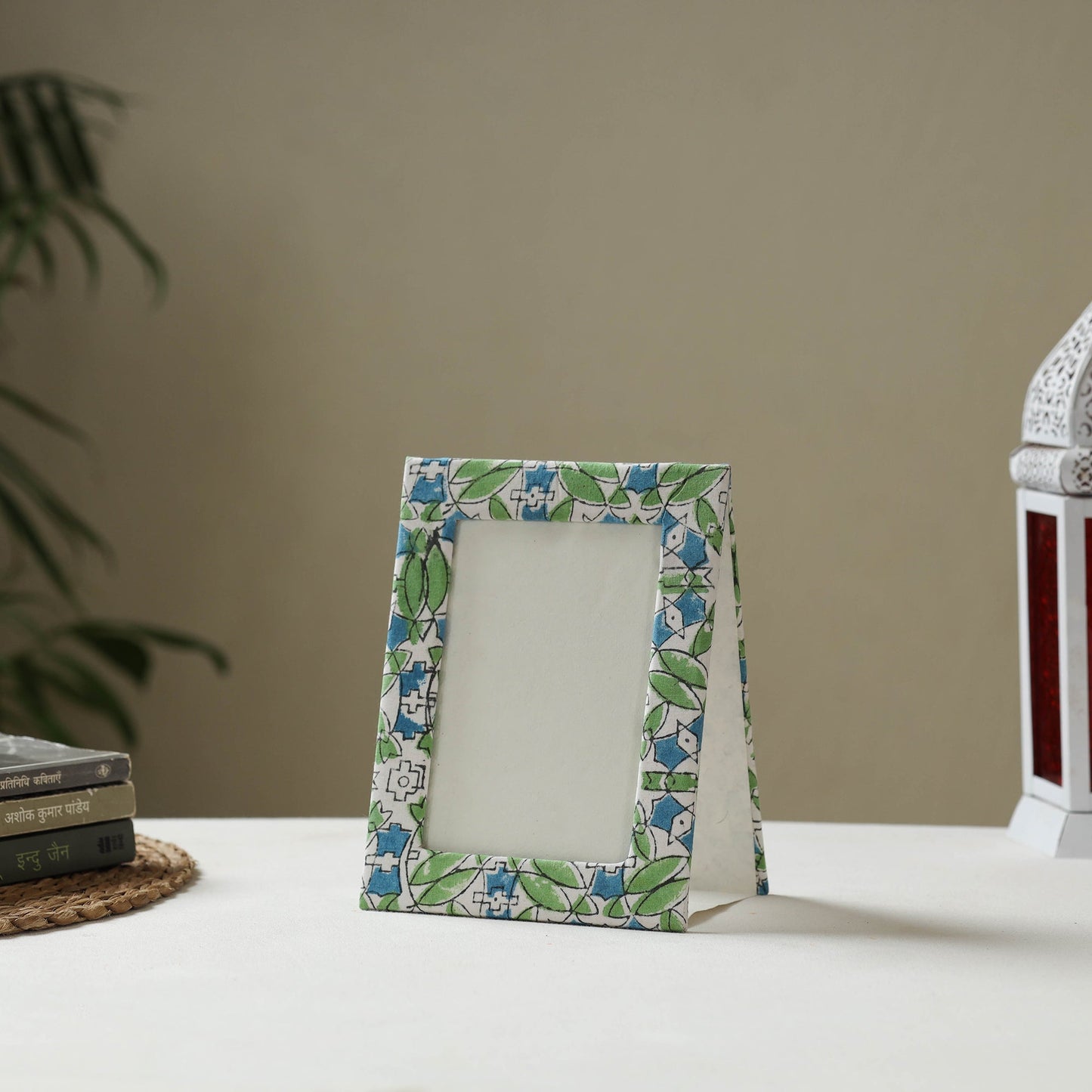 Green - fabric embellished handmade photo frame (8 x 6 in)