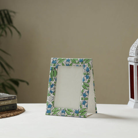 Green - fabric embellished handmade photo frame (8 x 6 in)