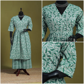 Green - flared cotton hand batik suit set (set of 2) 10