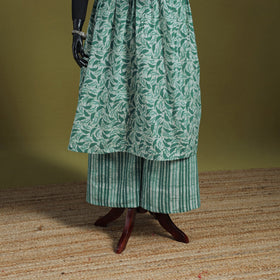 Green - flared cotton hand batik suit set (set of 2) 10