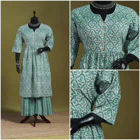 Green - flared cotton hand batik suit set (set of 2) 15