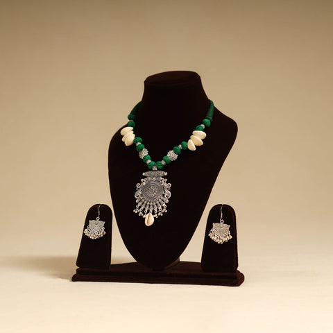 Green - german silver necklace set with thread beads 05