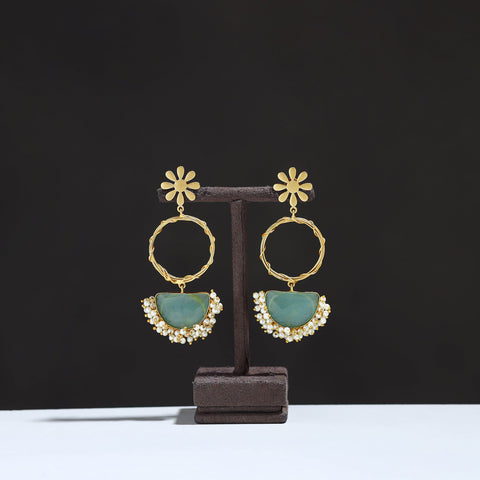 Green - golden plated seep pearl & onyx natural stone