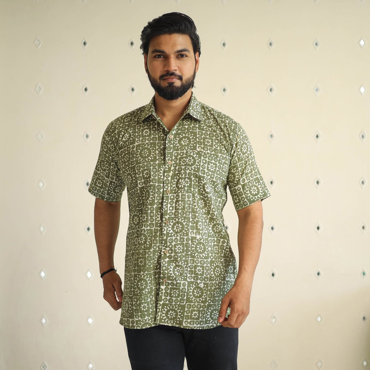 Green Half Sleeve Cotton Men Hand Batik Print Shirt