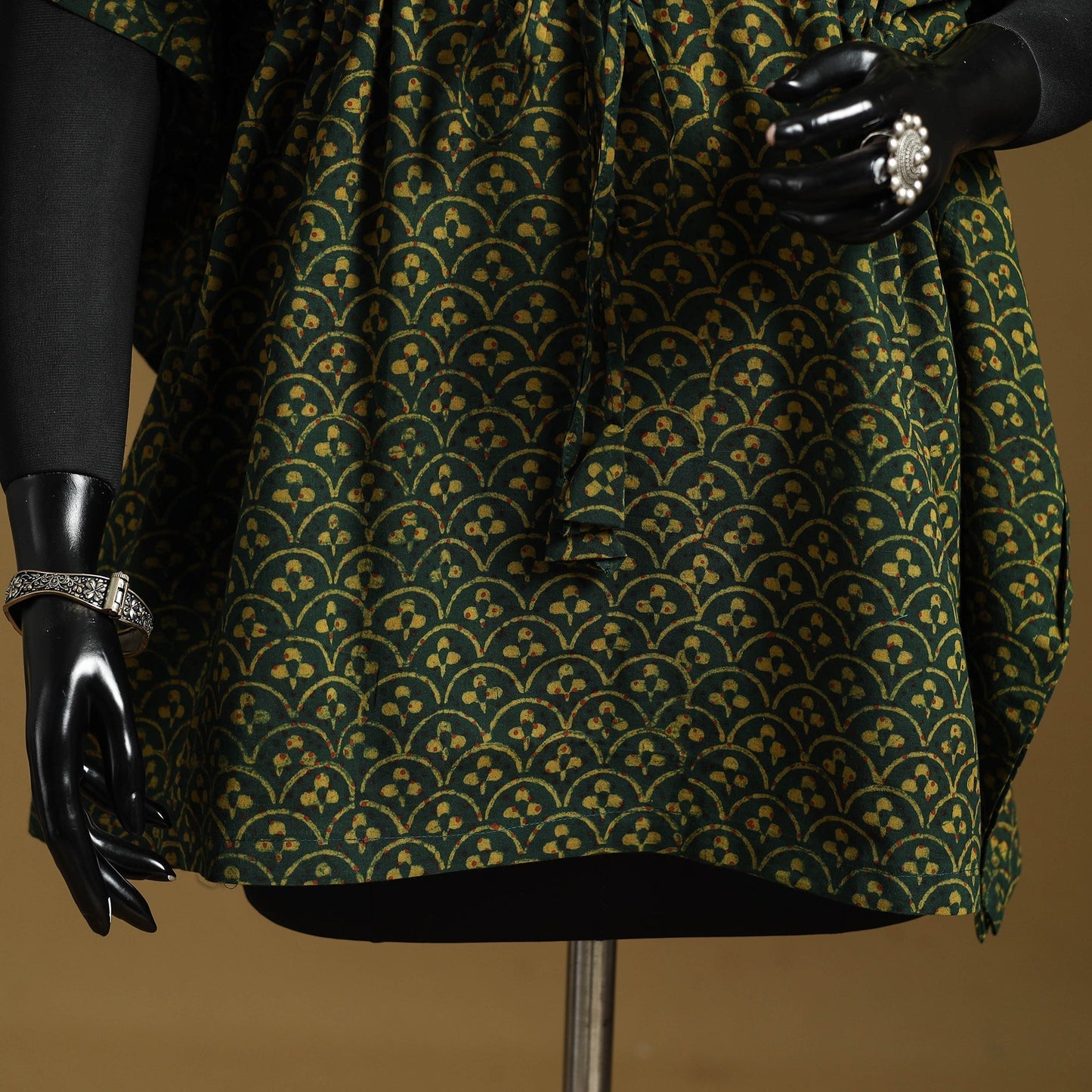 Hand akola short kaftan with tie-up waist 40 - handcrafted