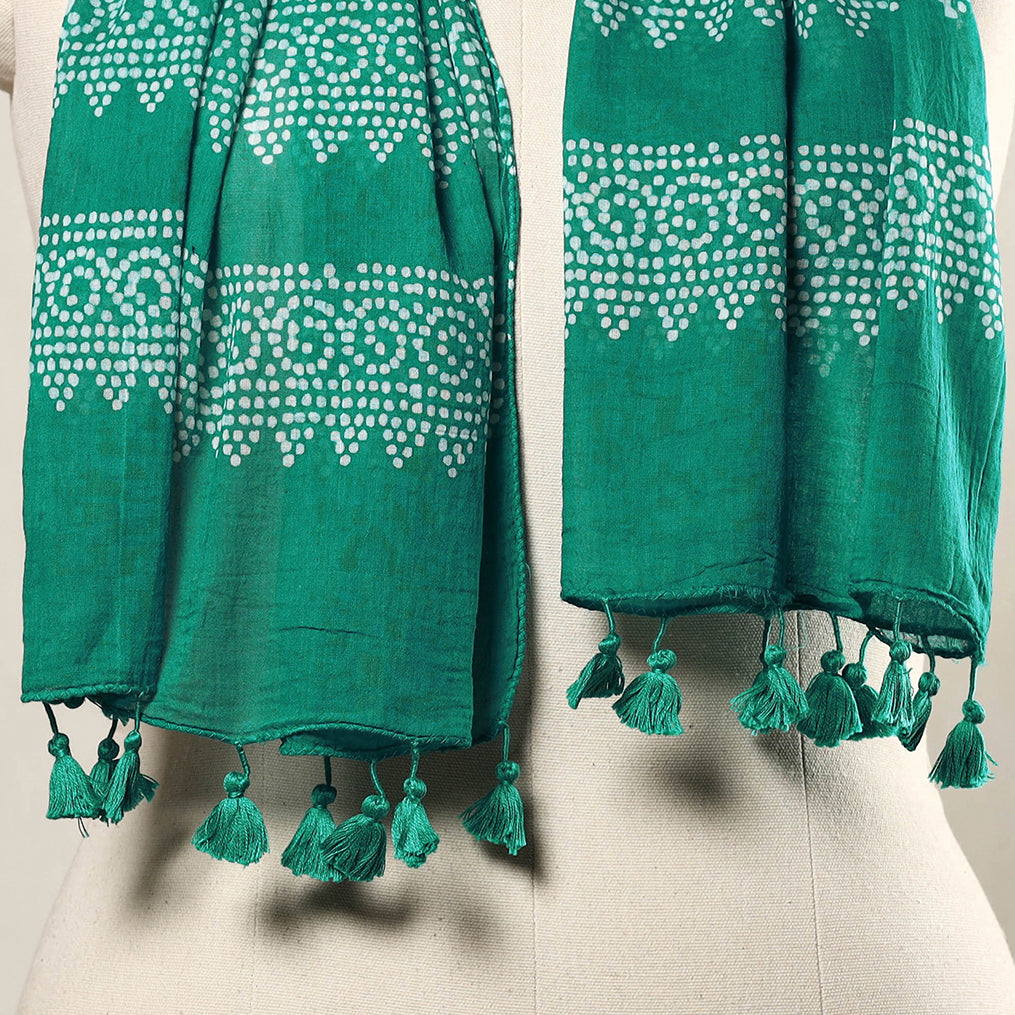 Buy Hand Batik Printed Mul Cotton Stole with Tassels 27 Online at iTokri.com