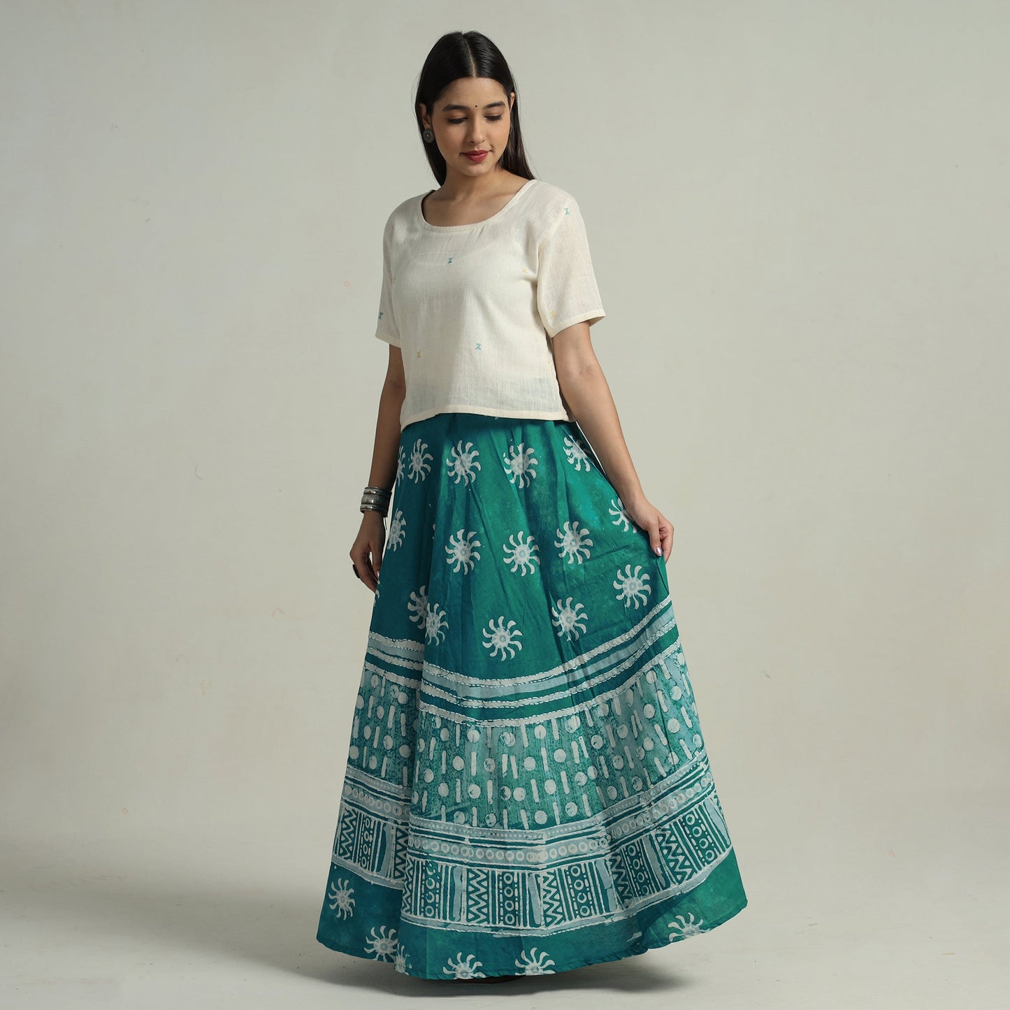 Green Hand Batik Printed Running Stitch Cotton Long Skirt 